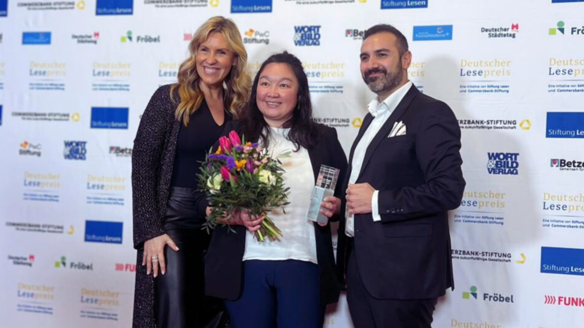 Lina Lee bei der Preisverleihung in Berlin